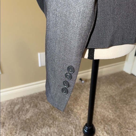 Majora Classic Gray Women's Blazer - Picture 5 of 12